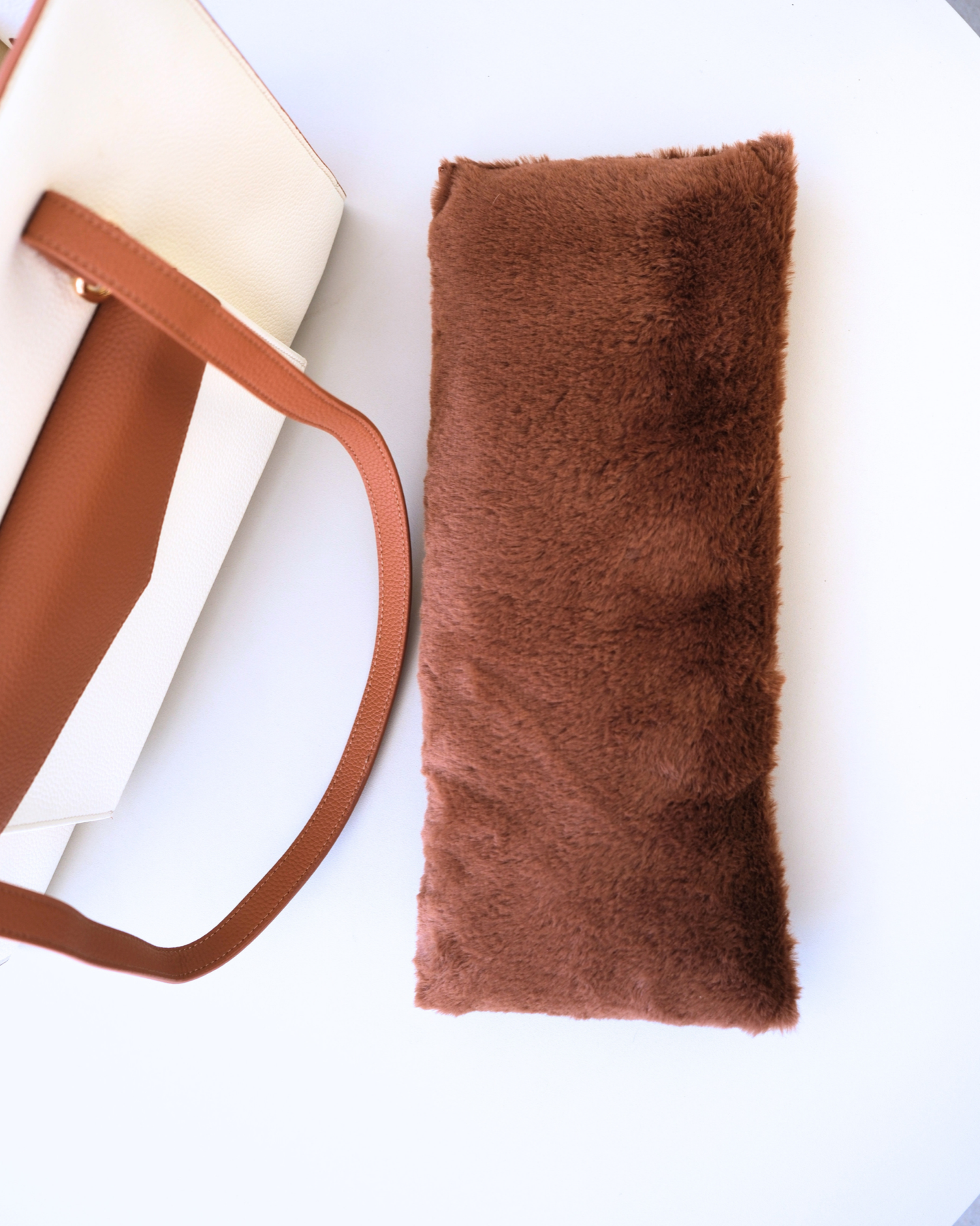 Coussin réversible — image 1